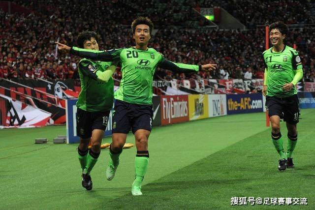 国足3-0马尔代夫：年轻球员崭露头角，整体表现提升
